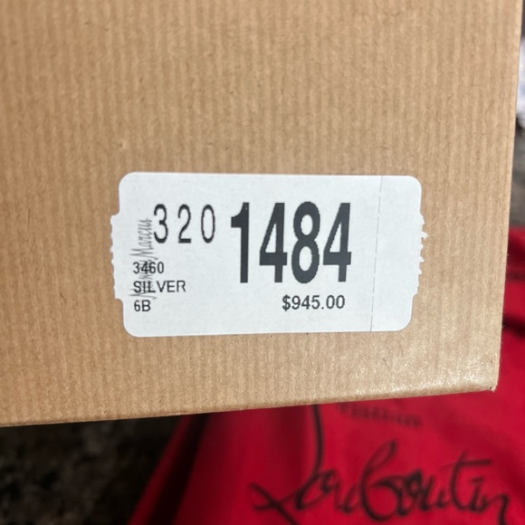 SILVER LOUBOUTIN HEELS NIB SZ 36 - Picture 8 of 8